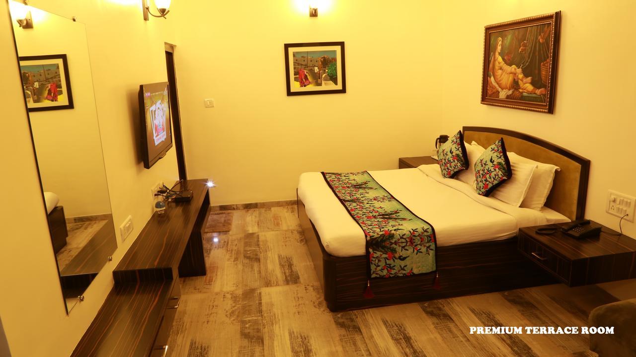 Hotel Karnavati Mount Abu Exterior foto