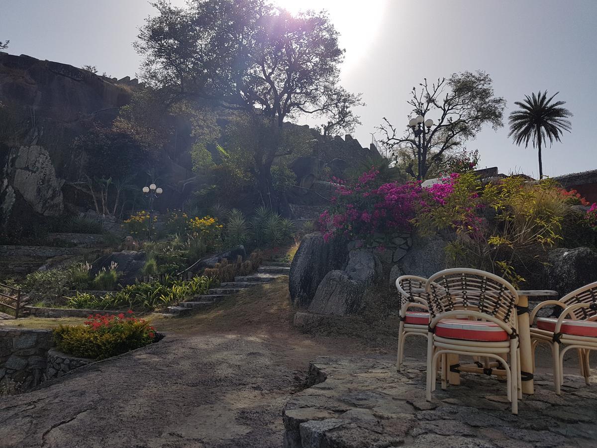 Hotel Karnavati Mount Abu Exterior foto