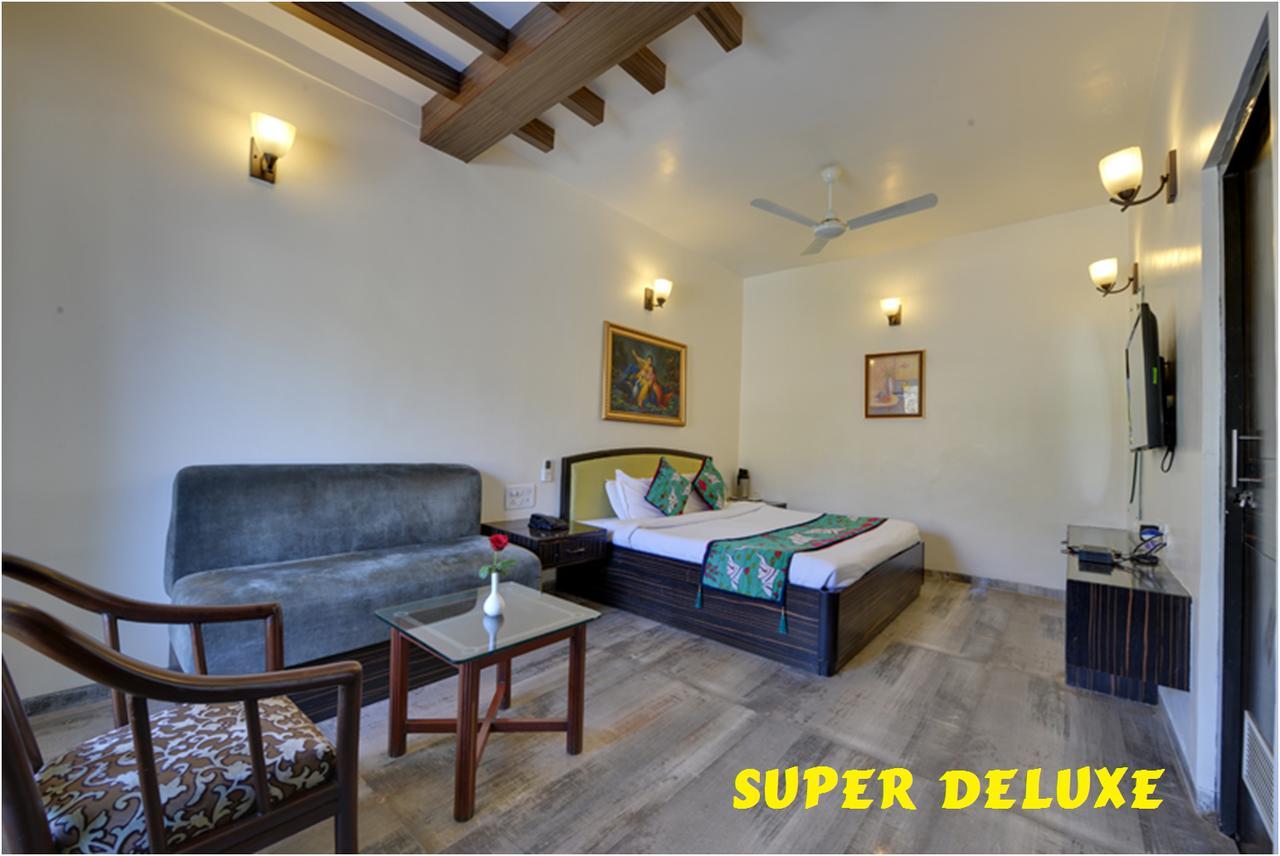 Hotel Karnavati Mount Abu Exterior foto