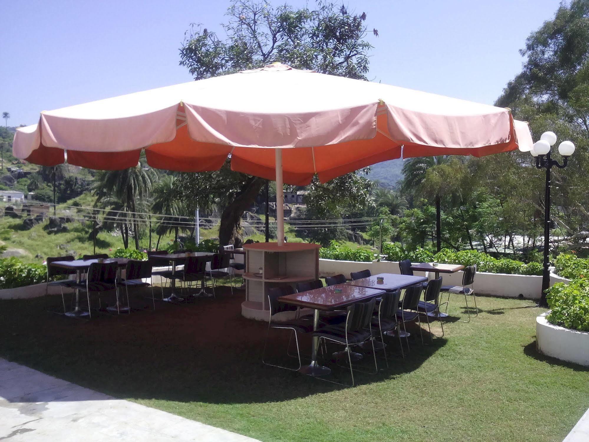 Hotel Karnavati Mount Abu Exterior foto